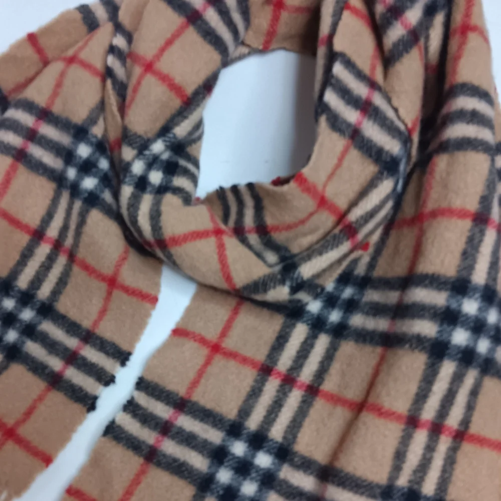 BURBERRYS EUC Classic Check Wool Scarf - Camel / Archive Beige UNISEX